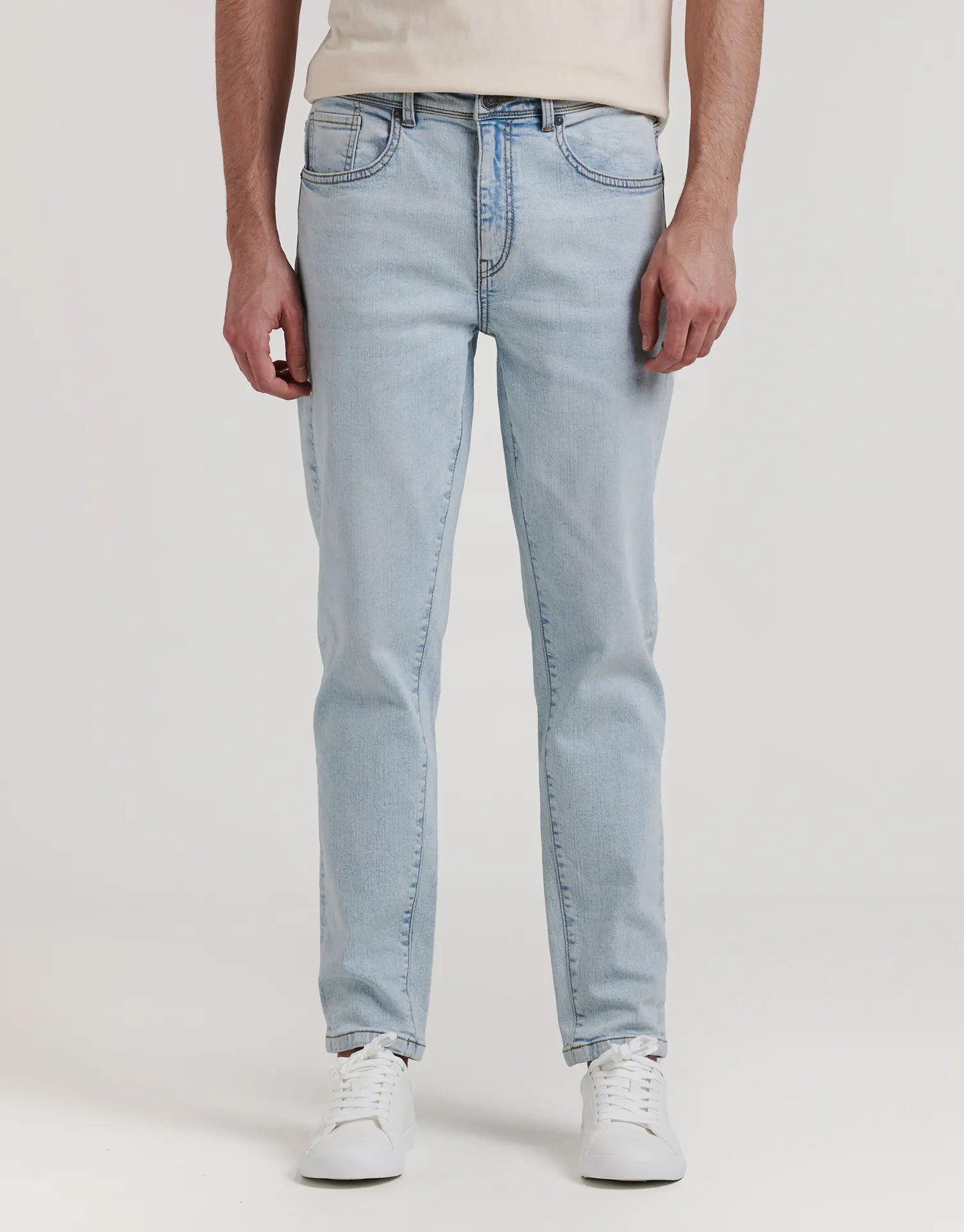 PANTALON VAQUERO TAPERED SLIM FIT – JVZ Shop