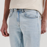 TAPERED SLIM FIT JEANS