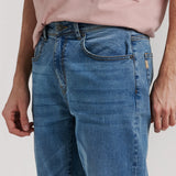 TAPERED SLIM FIT JEANS