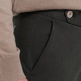 PANTALON CHINO BOLSILLO LATERAL