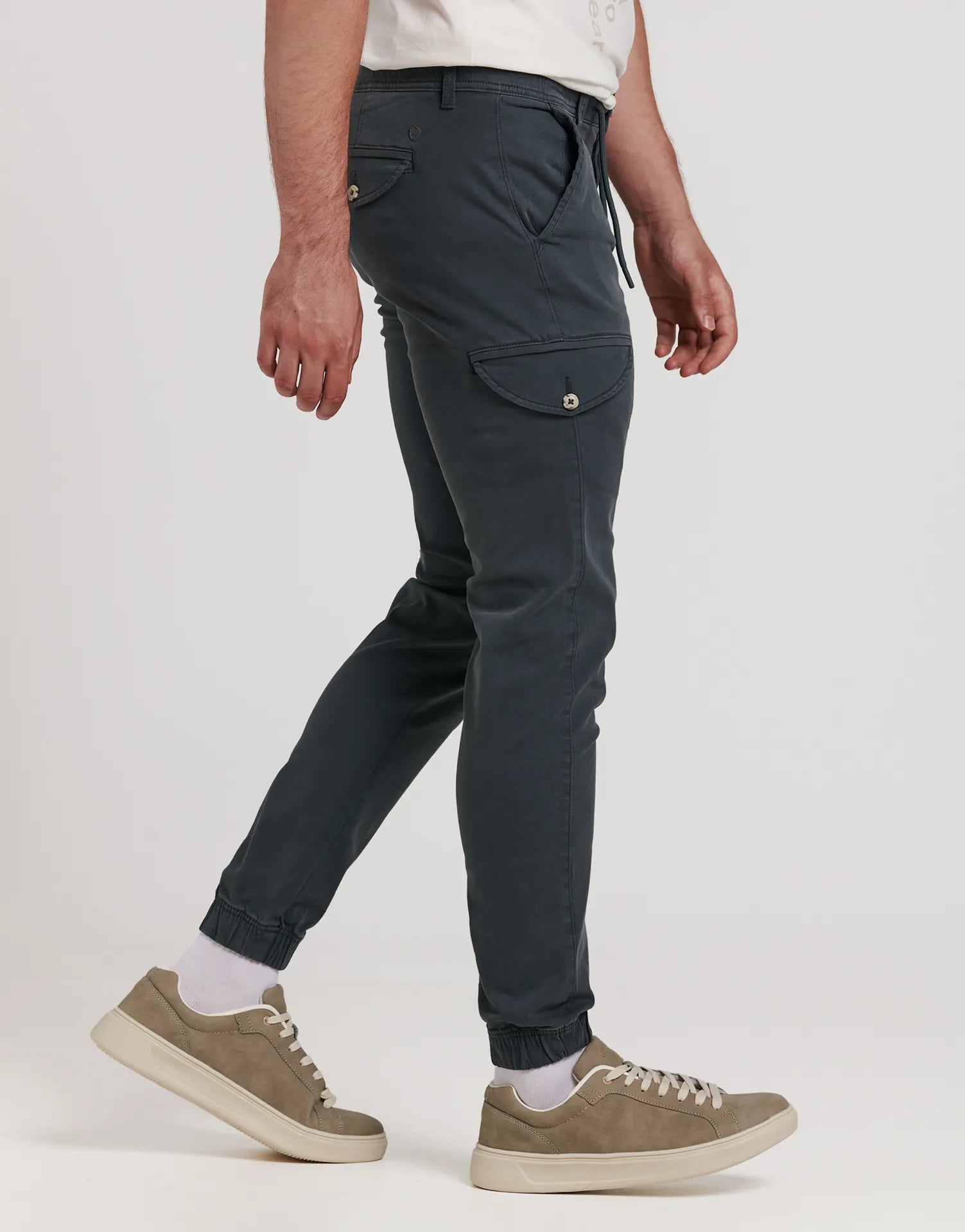 PANTALON JOGGER CARGO Z05
