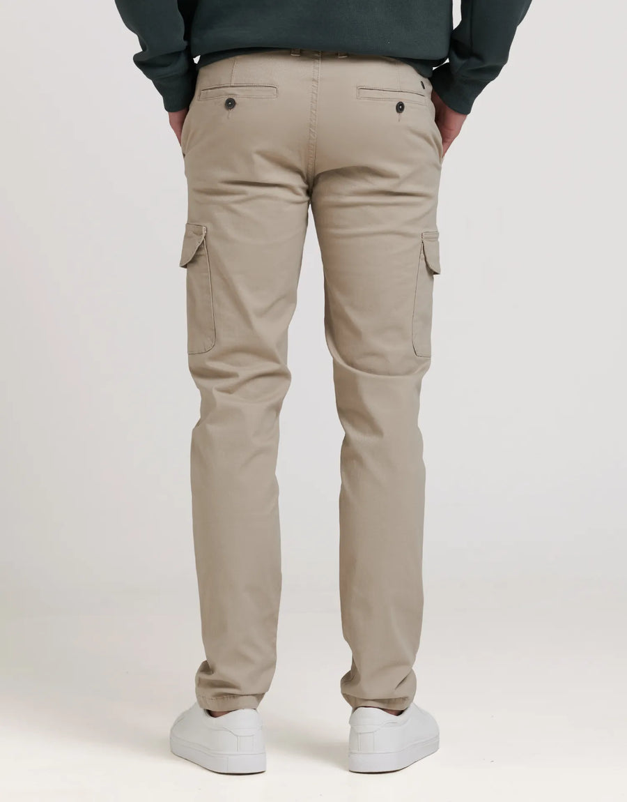 PANTALON CHINO CARGO Z07