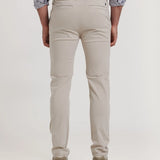 PANTALON CHINO BASIC SLIM Z00