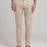 PANTALÓN ALGODÓN CHINO CON PINZA Z02