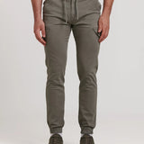 PANTALON JOGGER CARGO Z05
