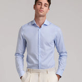 Camisa slim fit com gola estruturada italiana