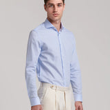 Camisa slim fit com gola estruturada italiana
