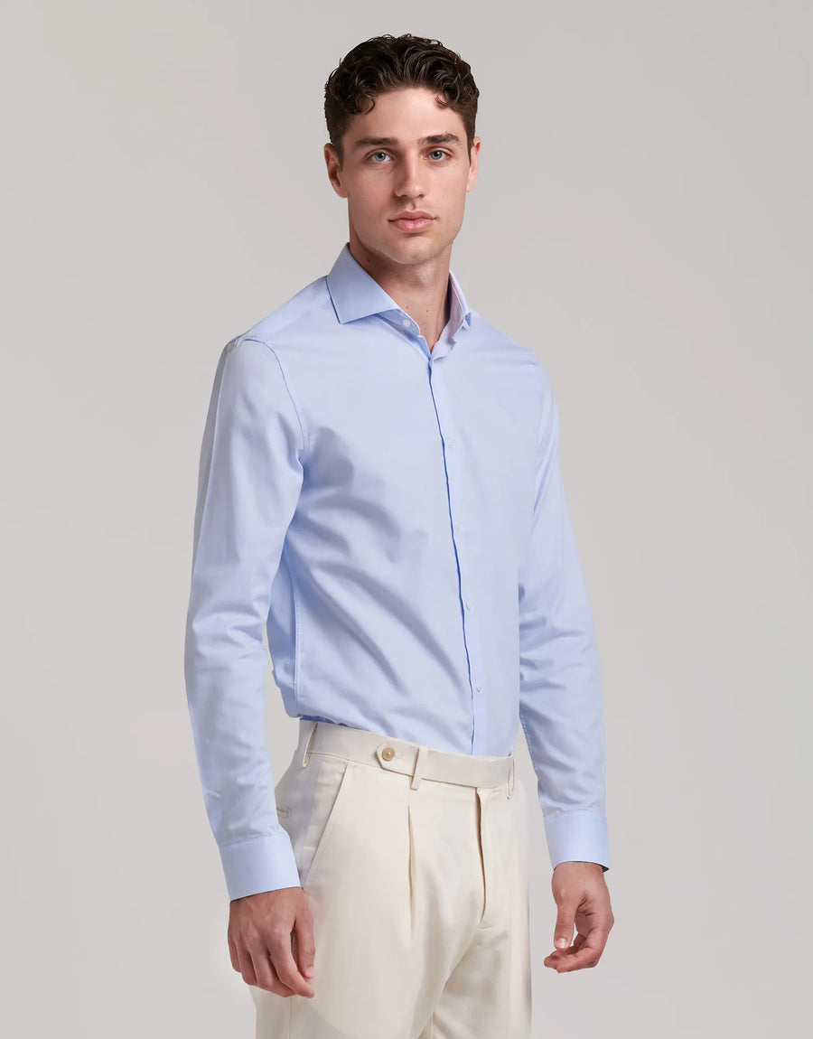 Camisa slim fit com gola estruturada italiana