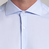 Camisa slim fit com gola estruturada italiana