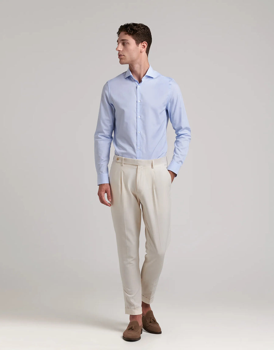 Camisa slim fit com gola estruturada italiana