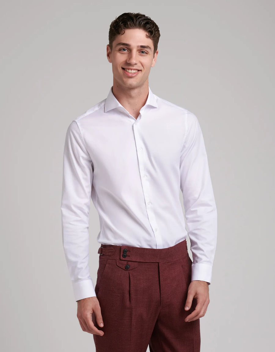 Camisa slim fit com gola estruturada italiana