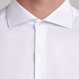 Camisa slim fit com gola estruturada italiana