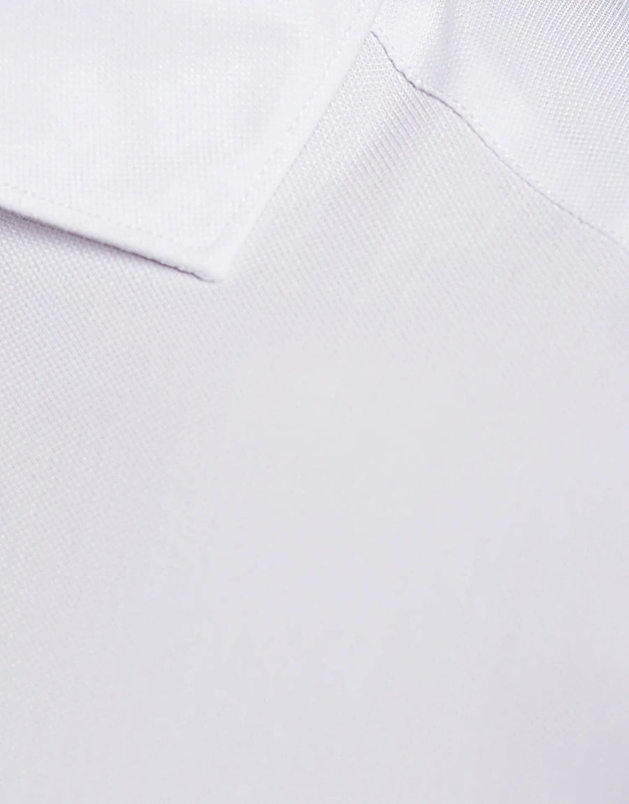 Camisa slim fit com gola estruturada italiana