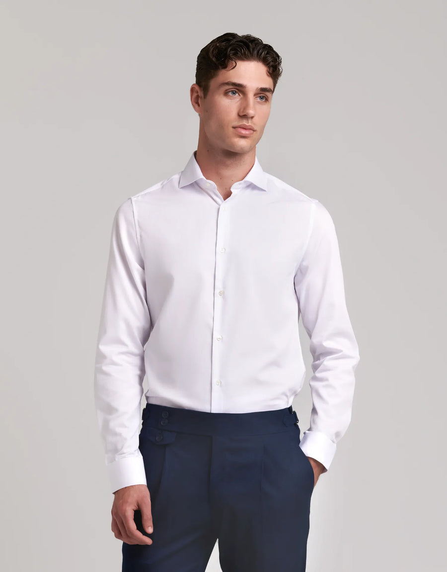 CAMISA SLIM COM ESTRUTURA DE GOLA ITALIANA