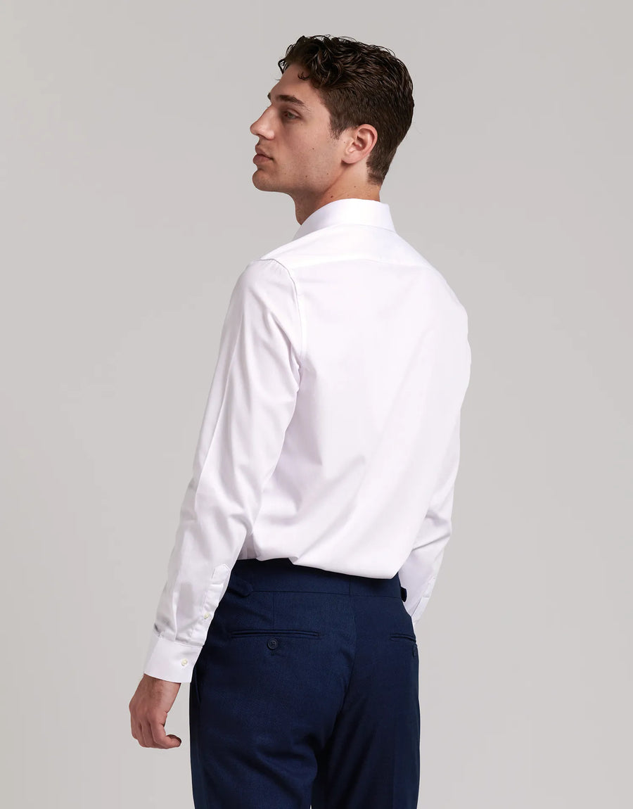 CAMISA SLIM COM ESTRUTURA DE GOLA ITALIANA