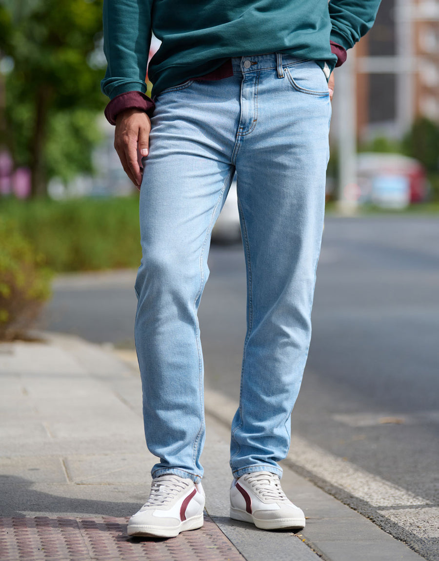 JEANS REGULAR FIT