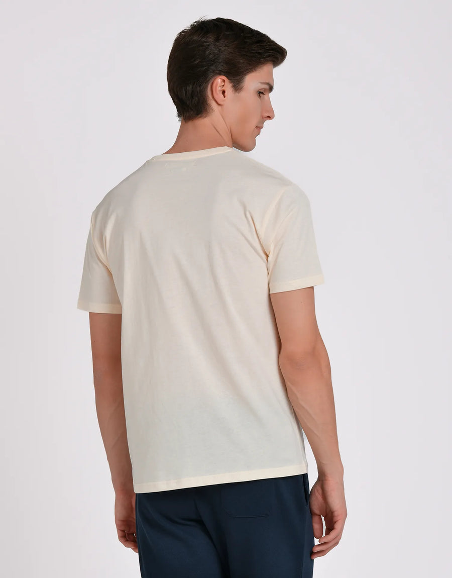 CAMISETA LISA REGULAR FIT LOGO