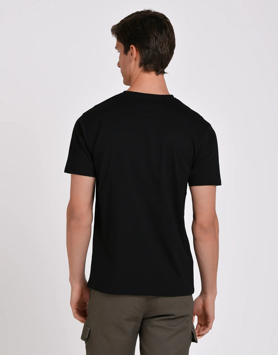 CAMISETA LISA REGULAR FIT LOGO