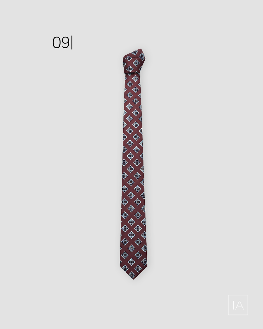 CORBATA ESTAMPADO GEOMETRICO - burdeos